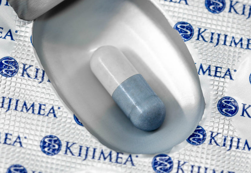 Capsula di Kijimea K53 Advance in un blister aperto di alluminio